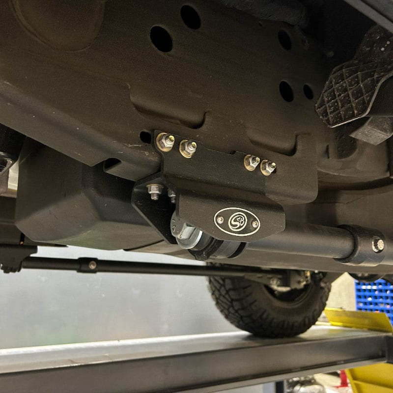 S&B Traction Bar Kit for 2020-2026 Silverado/Sierra 2500/3500 & 2011-2016 Ford F350/F450 DRW — image 5