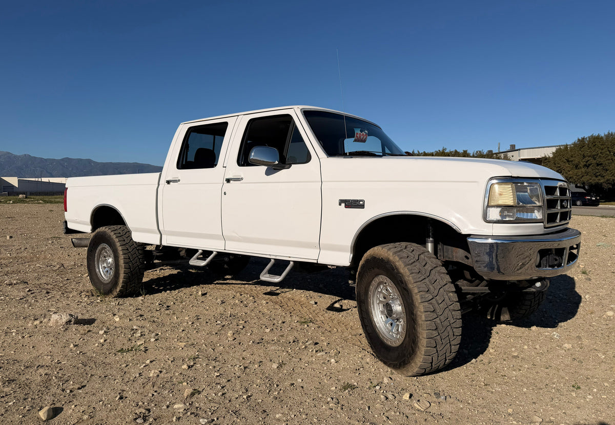 S&B 35 Gallon High-Capacity Fuel Tank for 1994-1997 Ford 7.3L OBS Diesel Crew Cab Short Bed — image 5
