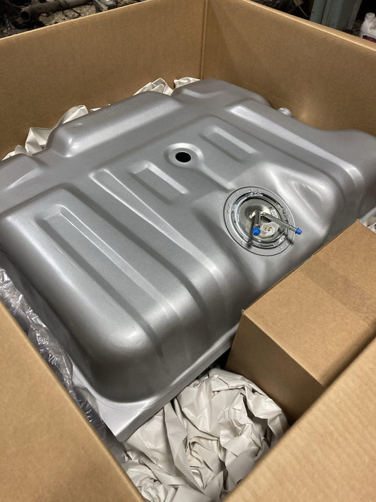 Classic Diesel Designs 38 Gallon Rear Tank Conversion Kit for 1983-1997 6.9/7.3 Diesel OBS Trucks
